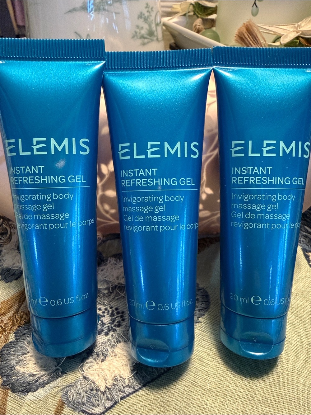 ELEMIS Instant Refreshing Gel 3 .6 oz Tubes new!